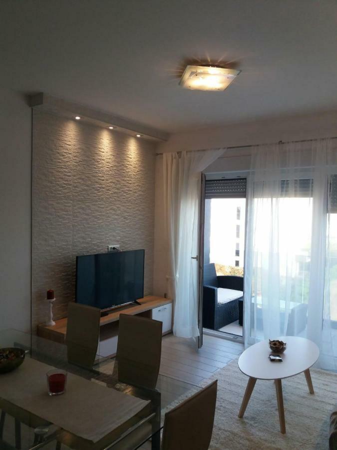 Apartment Marina Trogir Bagian luar foto