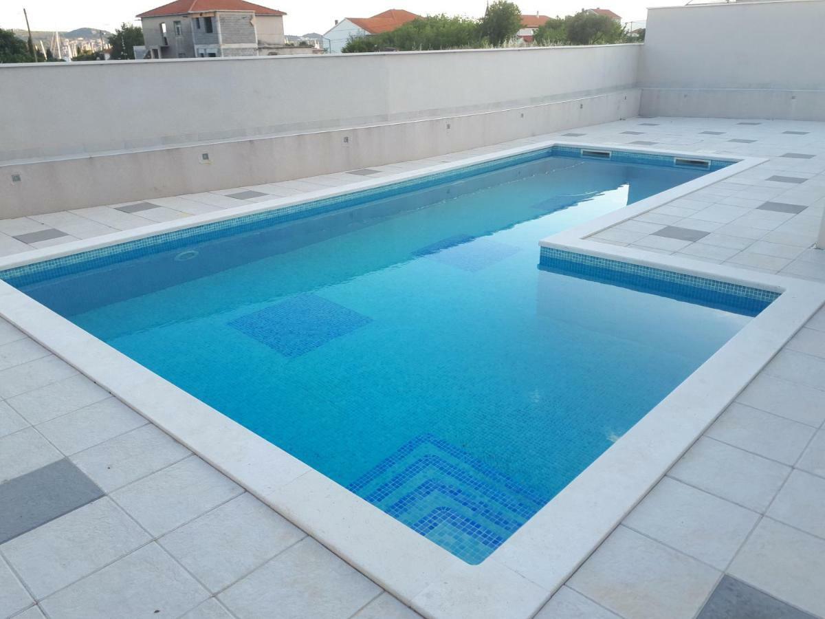 Apartment Marina Trogir Bagian luar foto