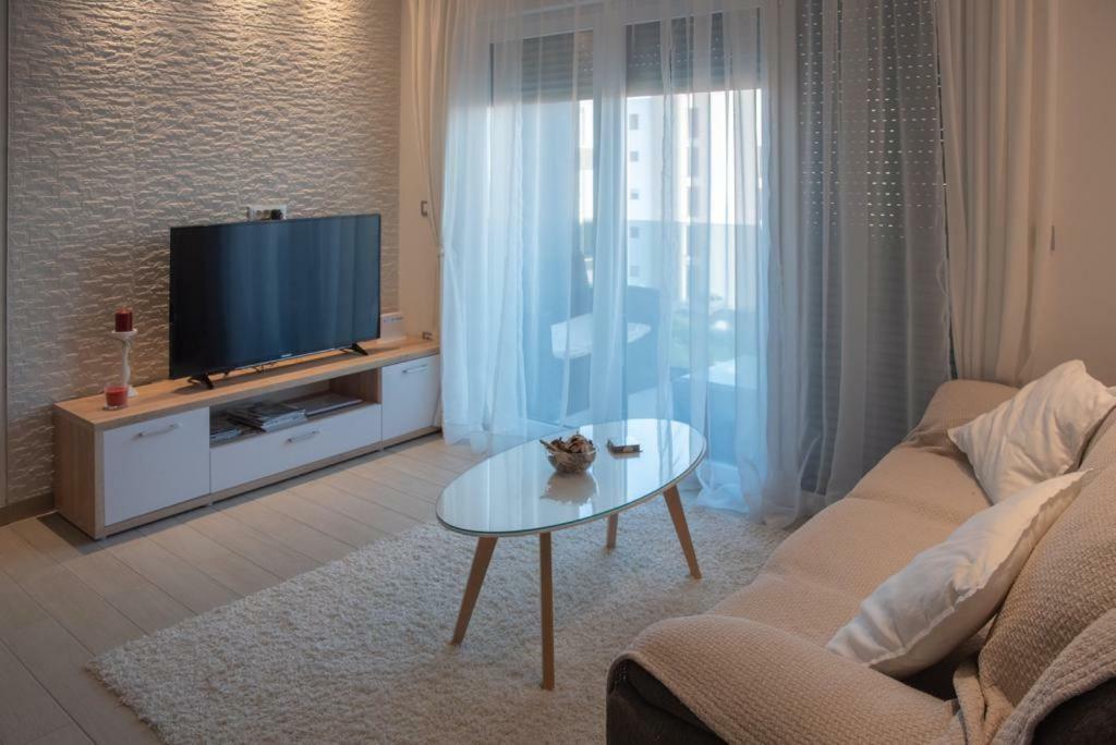 Apartment Marina Trogir Bagian luar foto