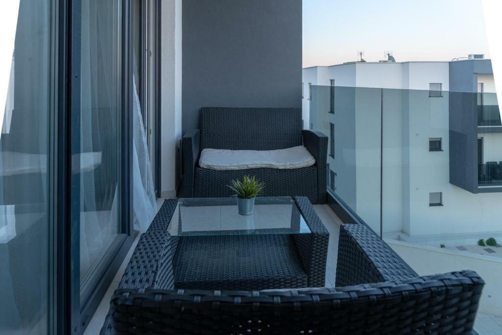 Apartment Marina Trogir Bagian luar foto