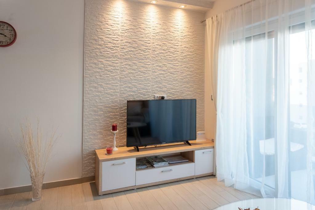 Apartment Marina Trogir Bagian luar foto